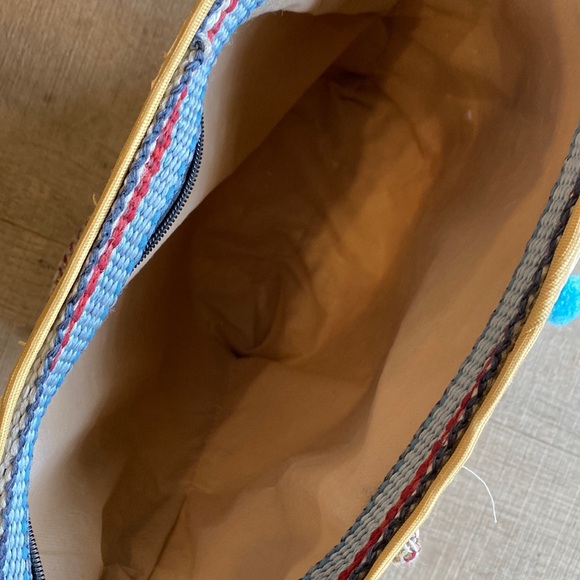 Elephant Straw Pompom Trimmed Beach Tote Bag - Picture 7 of 11